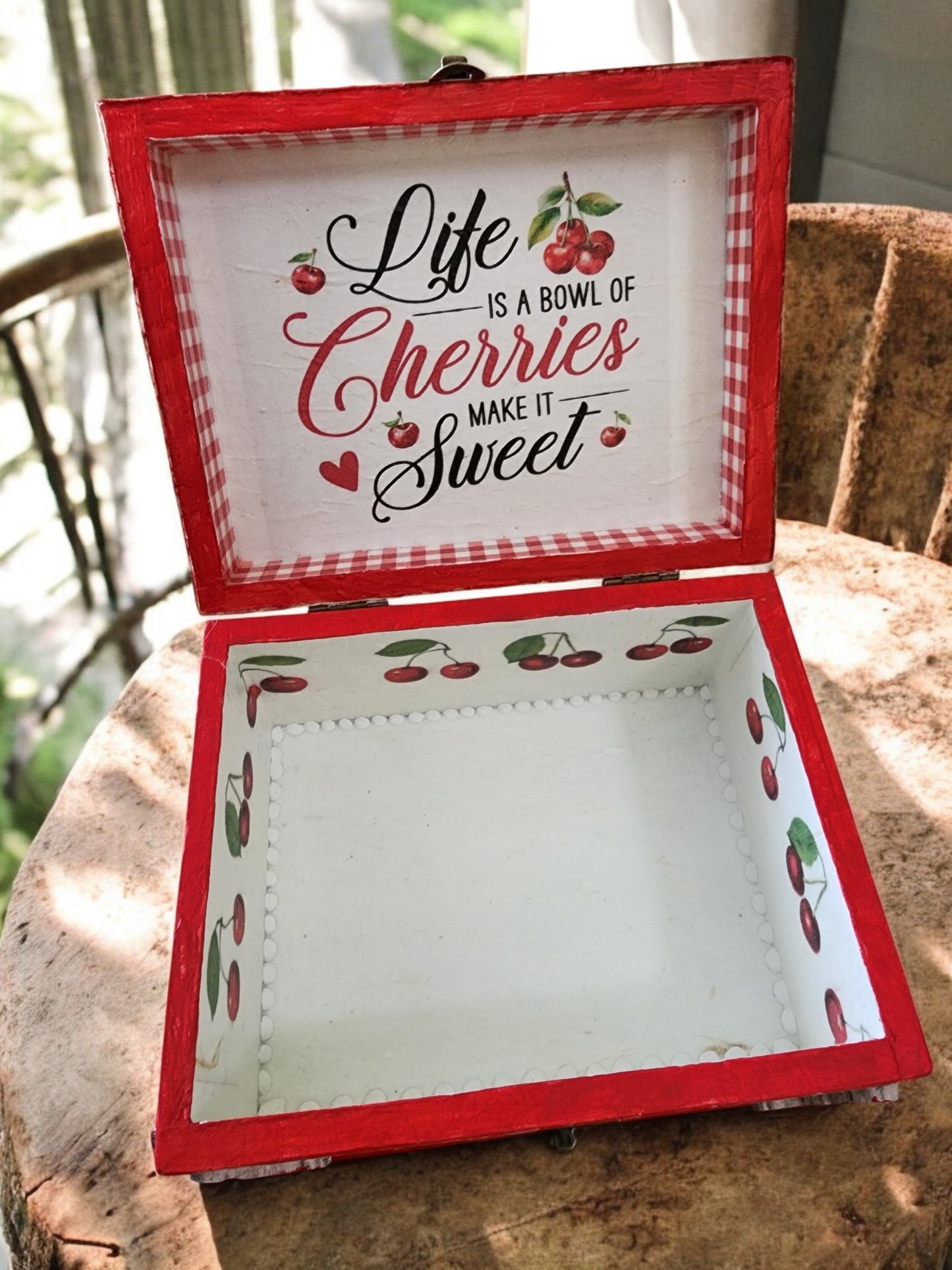 Set wooden box + phone case