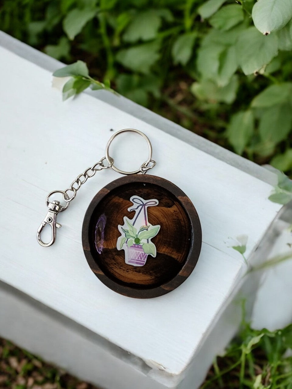 Round wooden keychain