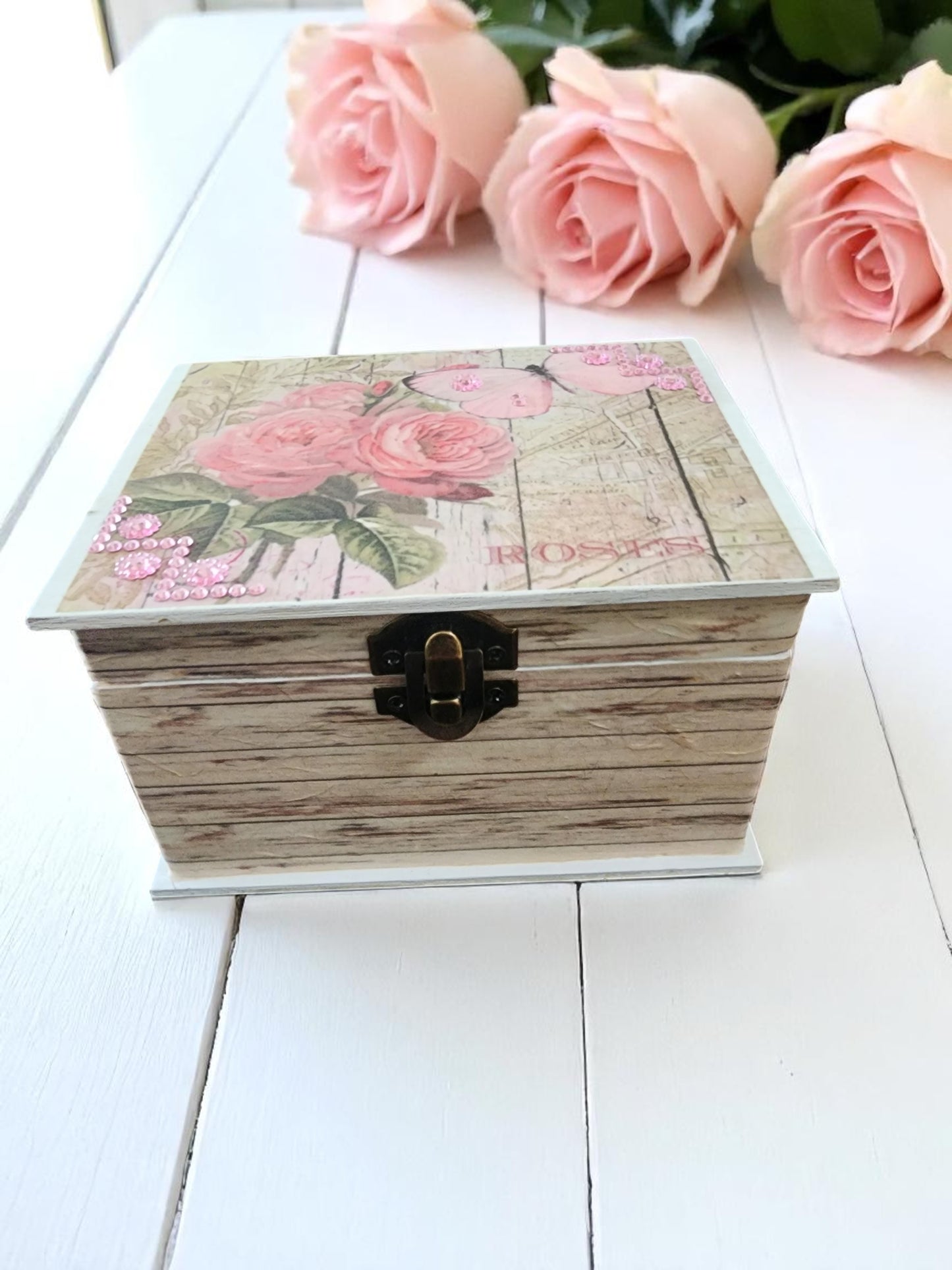 Wooden box