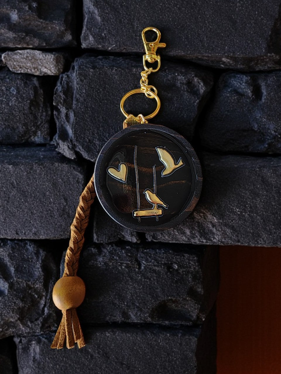 Round wooden keychain