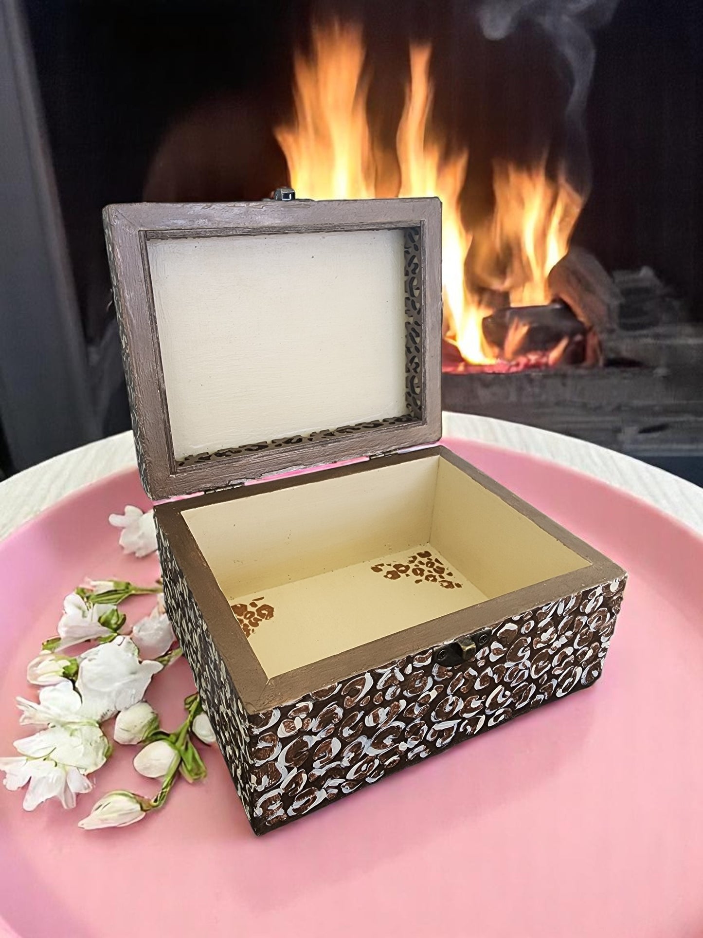 Wooden box