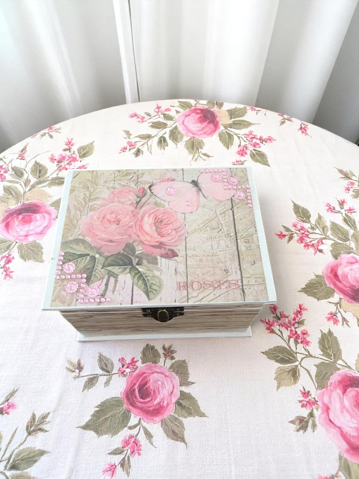 Wooden box