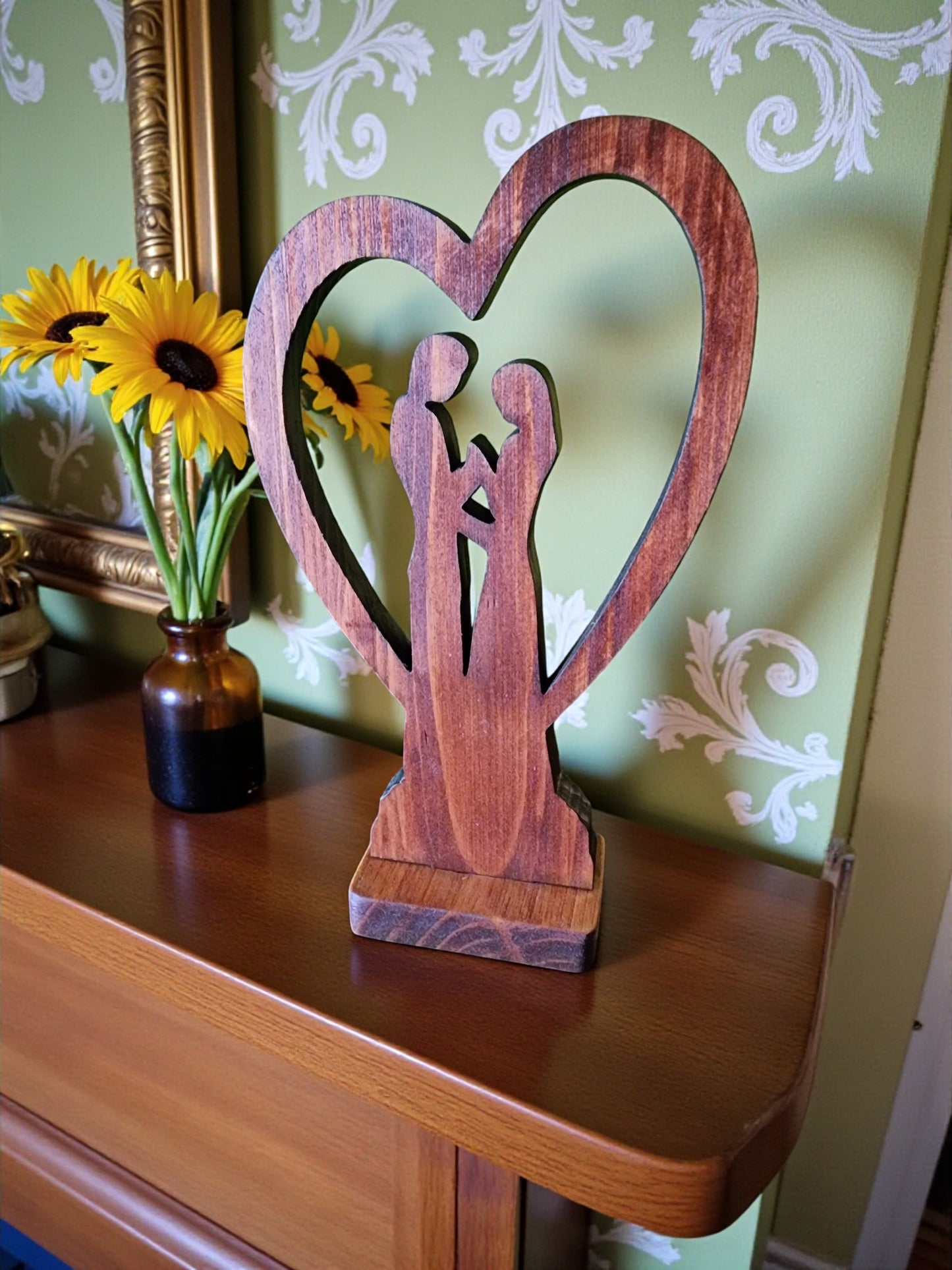 Wooden Couple Heart Sculpture - Handcrafted Romantic Decor Gift